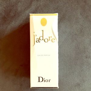 Christian Dior J’adore Eu De Parfum